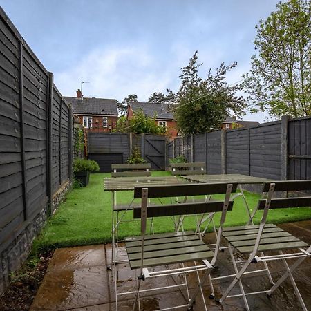 Stunning Abode 5 Min From Nec & Bhx, Pets Allowed Marston Green Eksteriør billede
